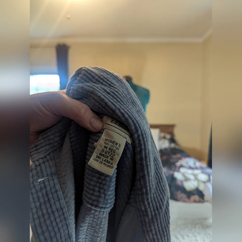 L.L. Bean- Shacket - Picture 2 of 5